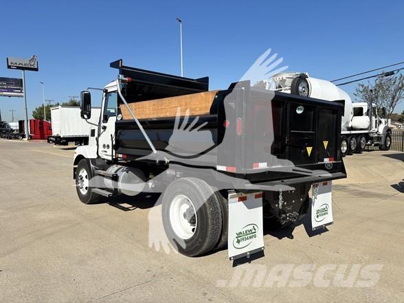 Mack MD7 Kiperi kamioni