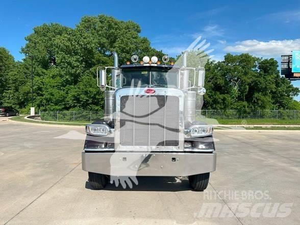 Peterbilt 388 Tegljači