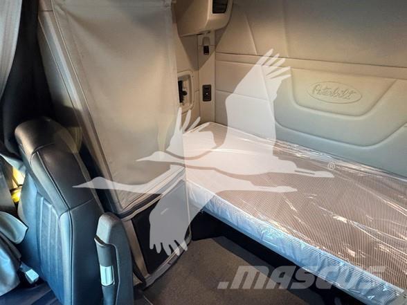 Peterbilt 567 Tegljači