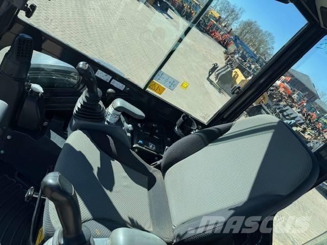 Hitachi ZX 26 U-6 CR Mini bageri < 7t