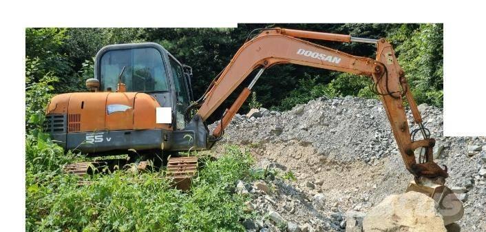 Doosan SL 55 VP Mini bageri < 7t