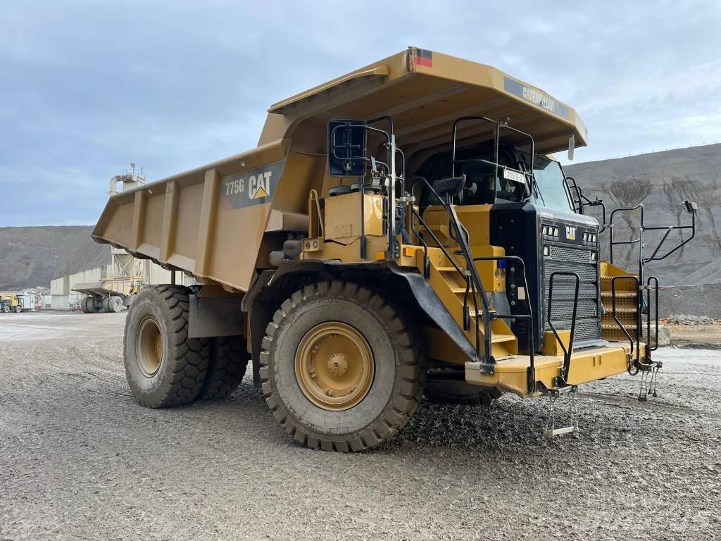 CAT 775G Kruti damperi