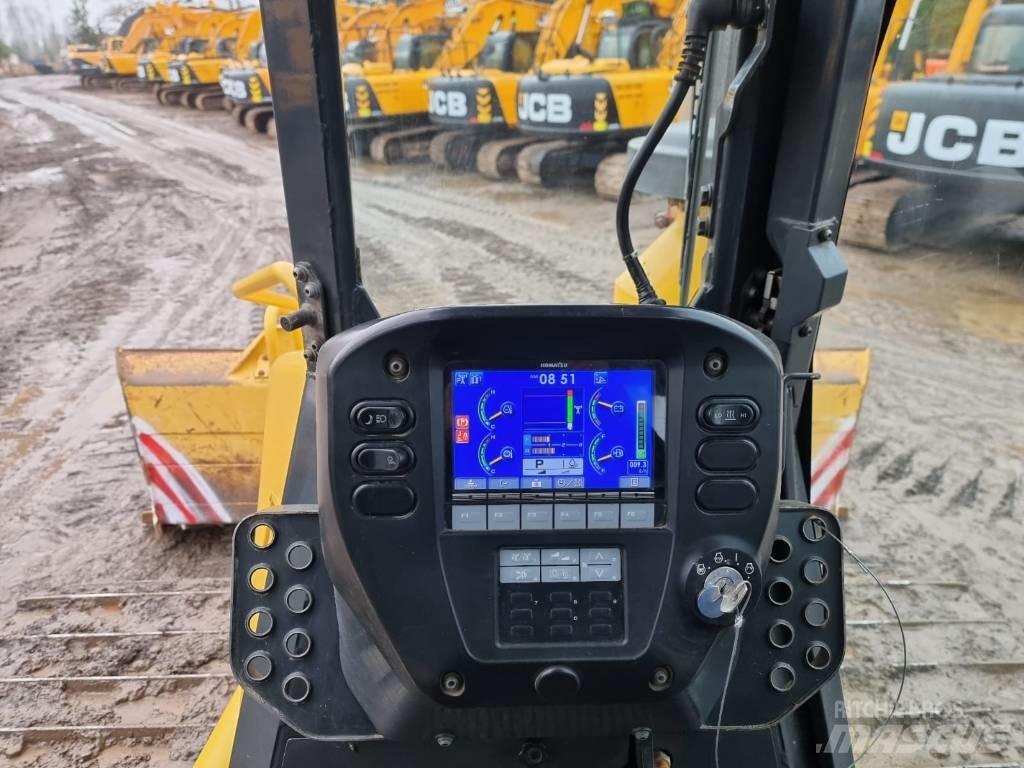 Komatsu D 61 PX-23 Buldožeri guseničari