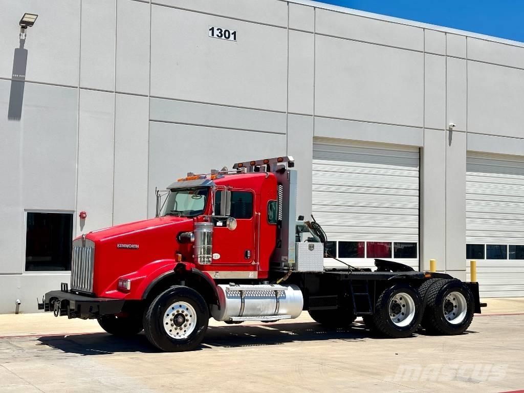 Kenworth T 800 Šleperi za vozila