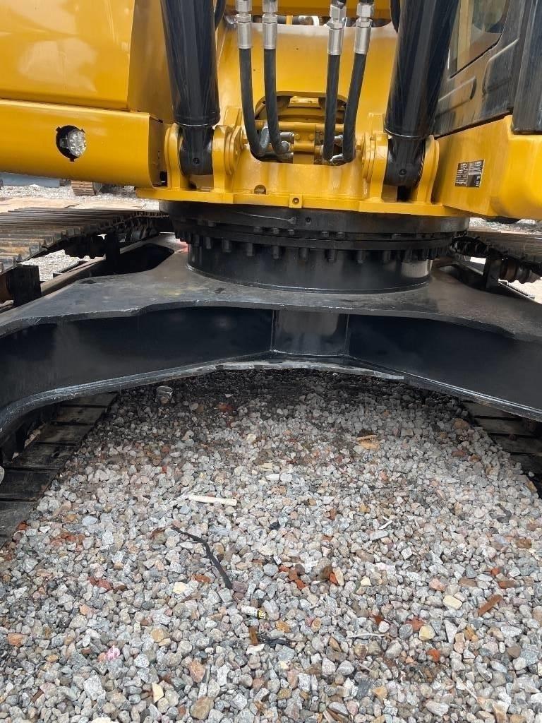 CAT 323GX Midi bageri 7t – 12t