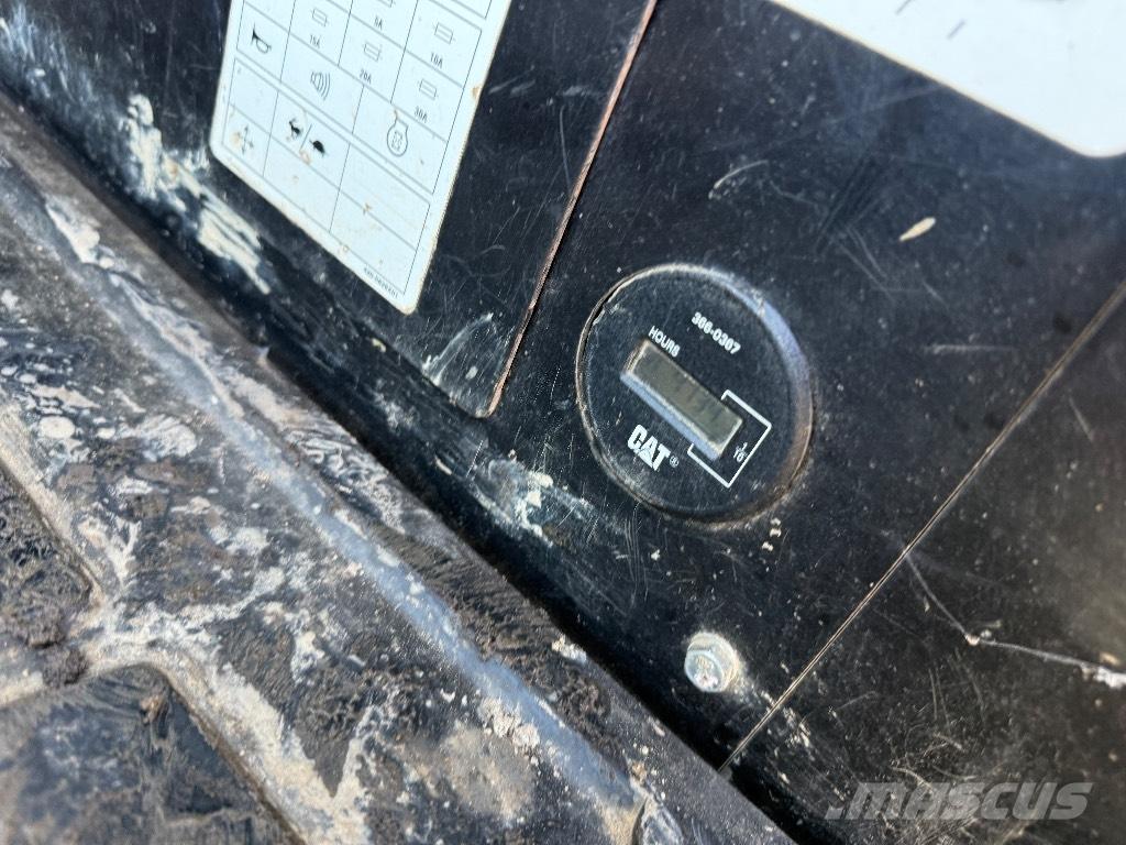 CAT 308 E 2 CR Midi bageri 7t – 12t