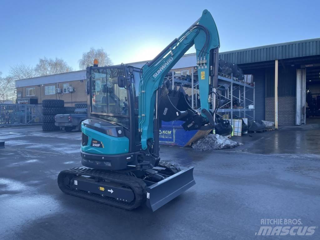 Sunward SWE 25 UF Mini bageri < 7t