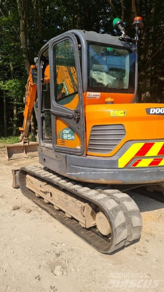 Doosan DX 85 R-3 Midi bageri 7t – 12t