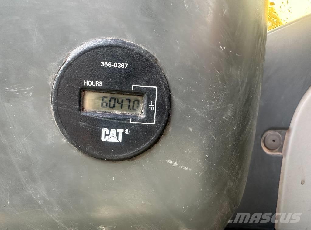 CAT 311 F LRR Bageri guseničari