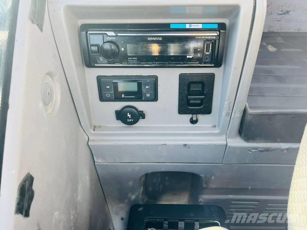 Volvo EC 250 EL Bageri guseničari