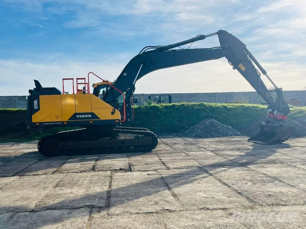 Volvo EC 250 EL Bageri guseničari