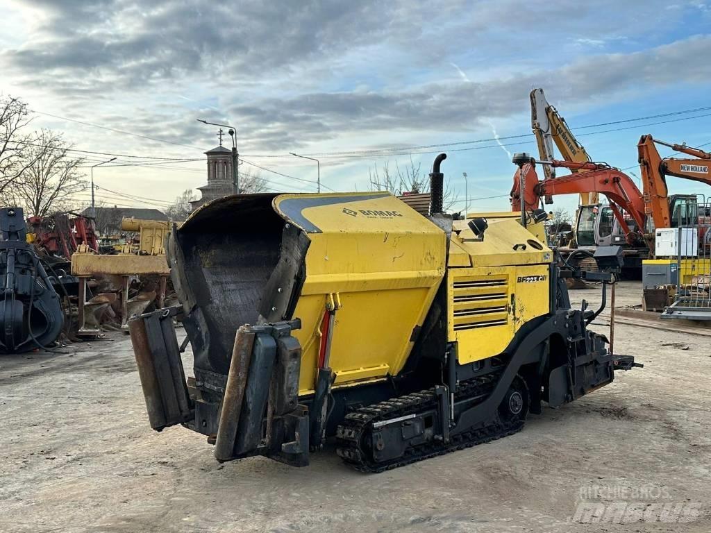 Bomag BF 223 C Asfaltni finišeri