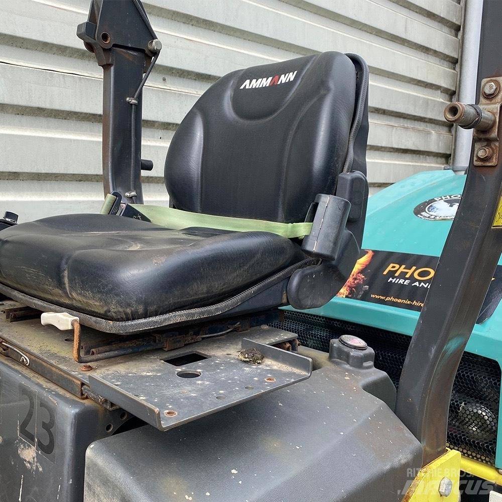 Ammann ARX 26-2 Valjci sa duplim bubnjem