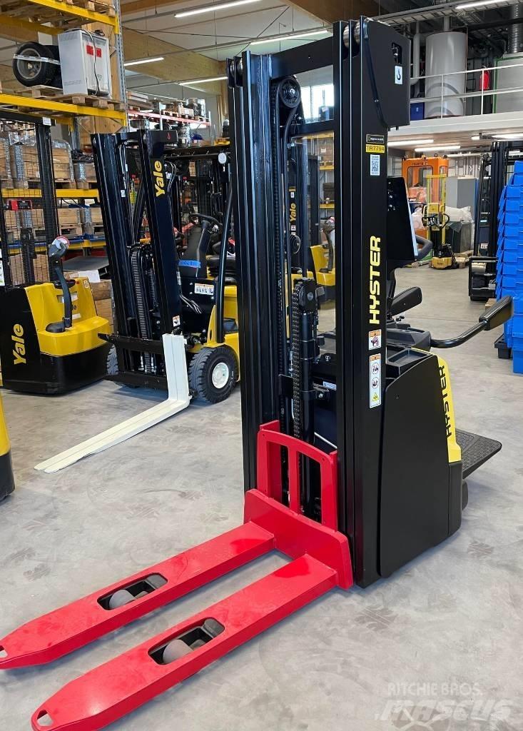 Hyster S1.2S Samopogonski ručni viljuškari