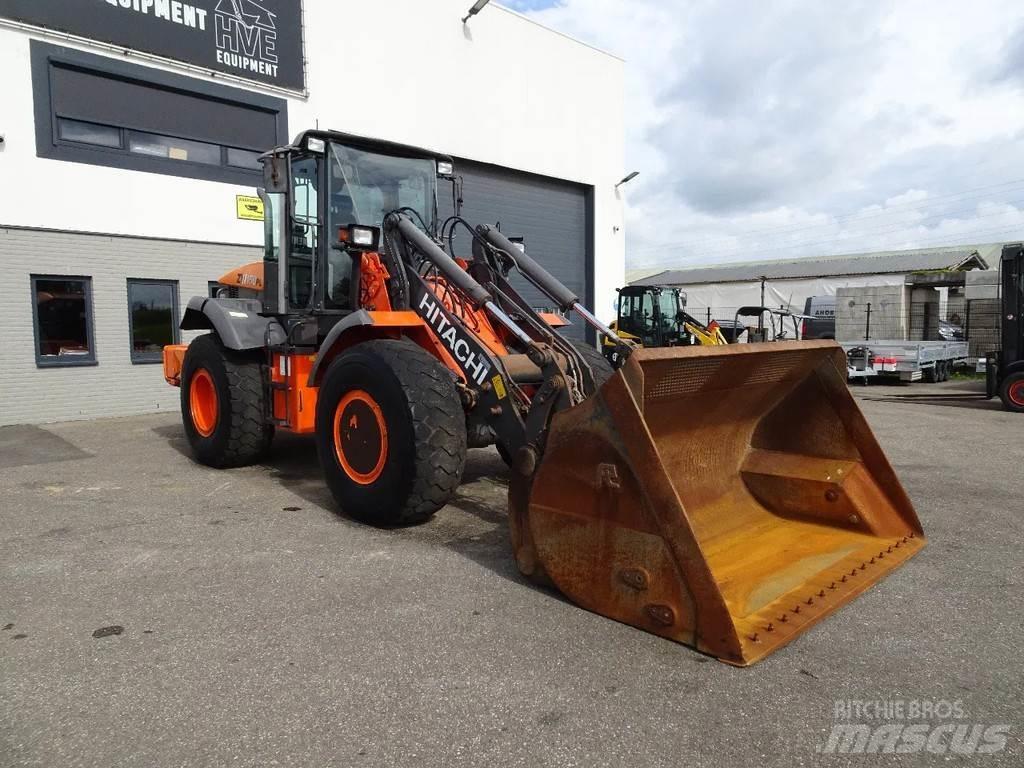 Hitachi ZW150 Utovarivači na točkove