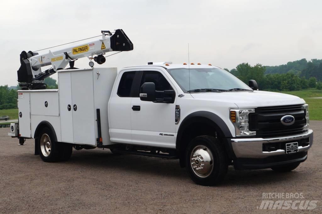 Ford F 550 XL SD Derik kranovi