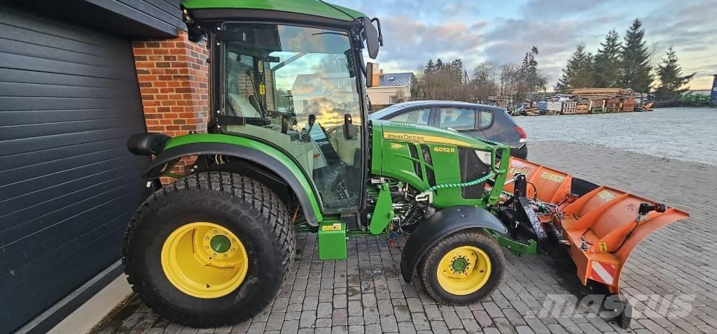 John Deere 4052 R Traktori