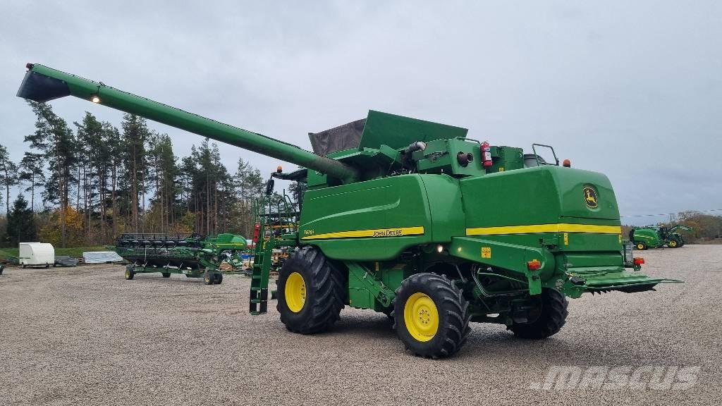 John Deere T 670 i Kombajni