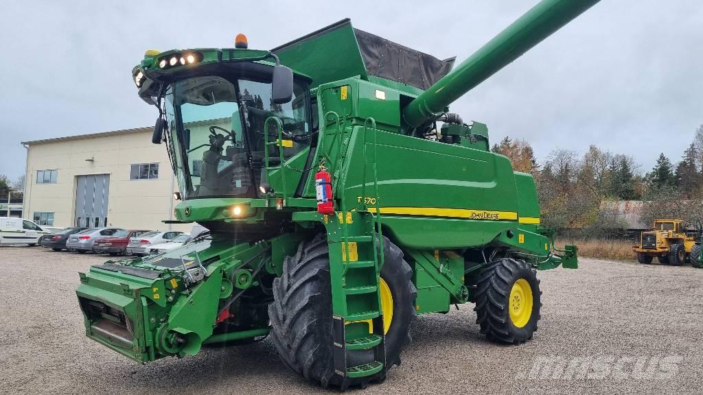 John Deere T 670 i Kombajni