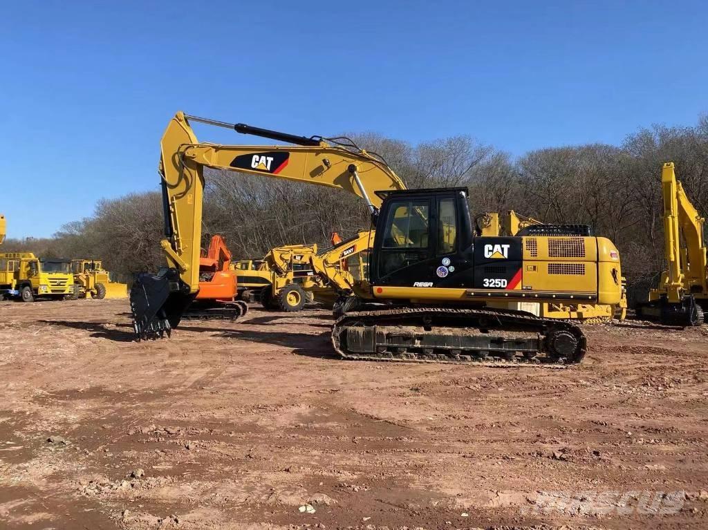CAT 325 D Bageri guseničari