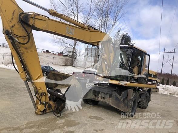 CAT M318 Bageri točkaši