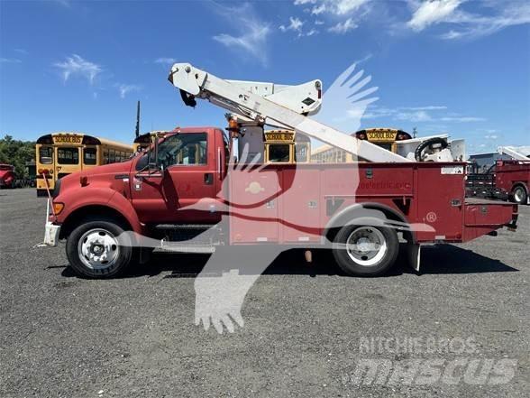 Ford F750 Auto korpe