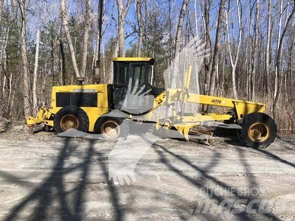 John Deere 770 Grejderi