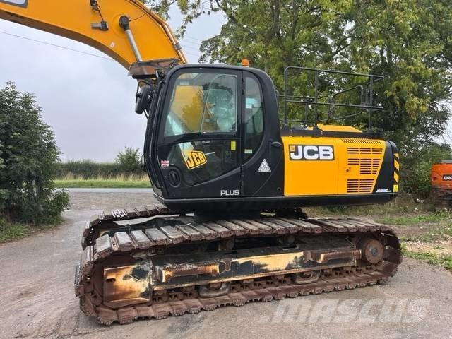 JCB JS 220 LC Bageri guseničari