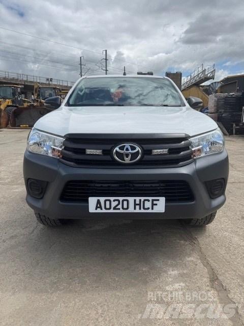 Toyota Hilux Pik up kamioni