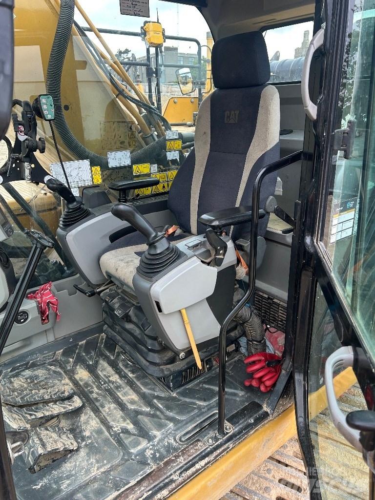 CAT 336F Bageri guseničari