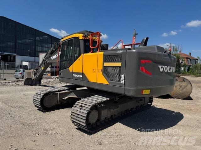 Volvo EC220EL Bageri guseničari