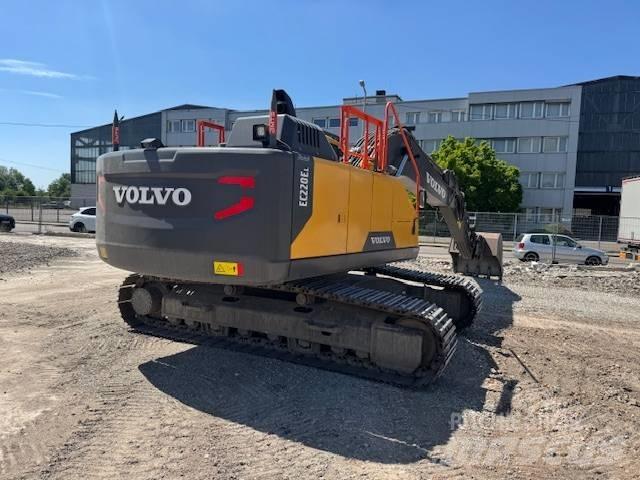 Volvo EC220EL Bageri guseničari