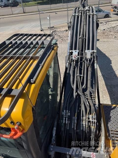 Volvo EC220EL Bageri guseničari