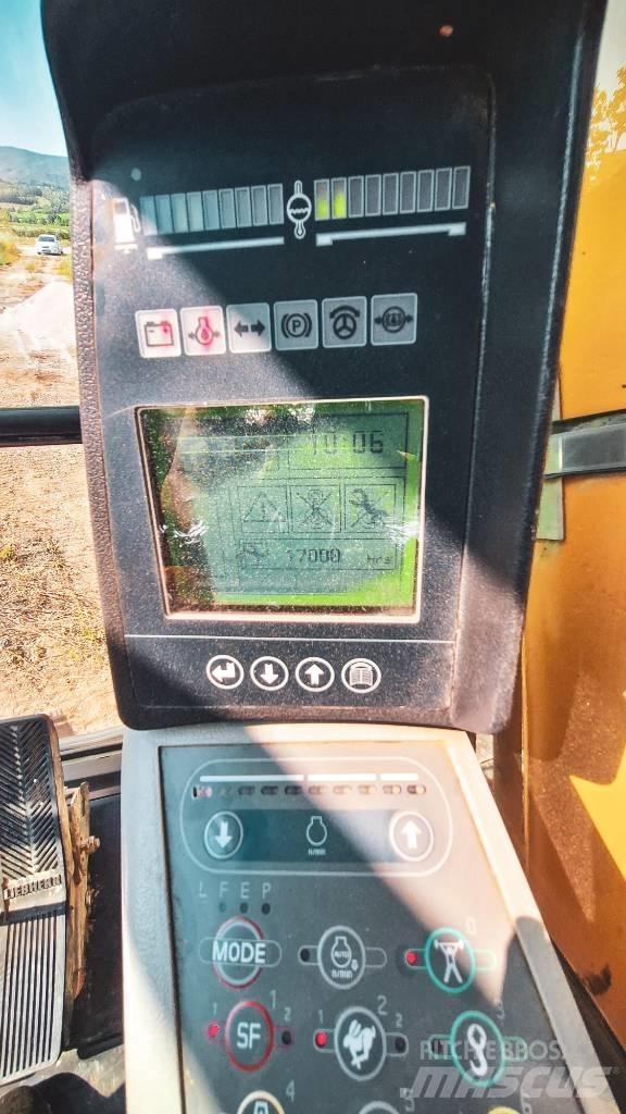 Liebherr R934C HDC Bageri guseničari
