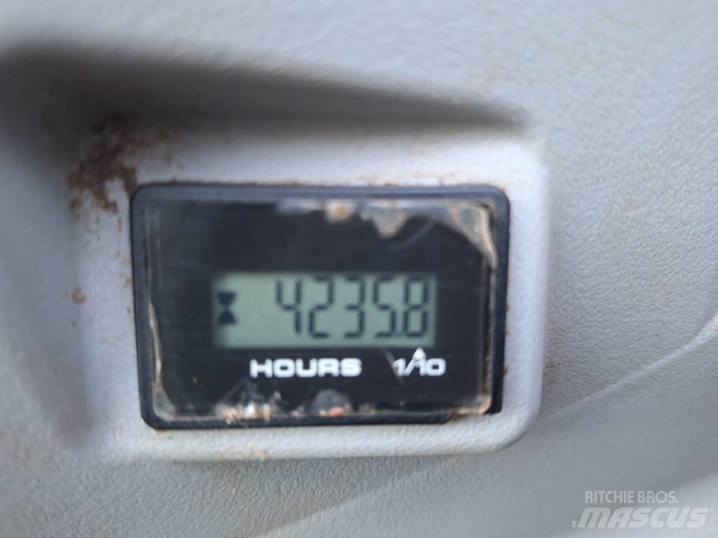 Kobelco SK85MSR-7 Midi bageri 7t – 12t