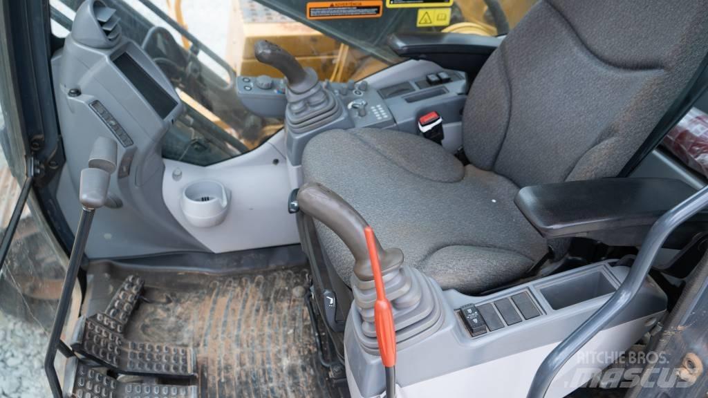 John Deere 210 G Bageri guseničari
