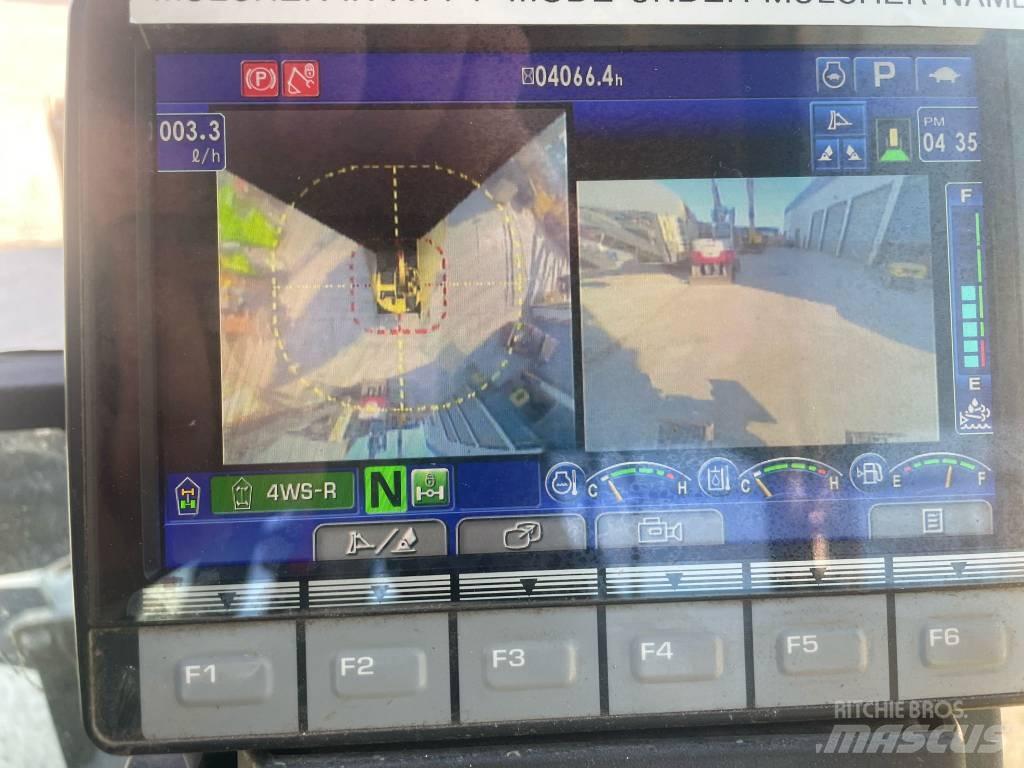 Komatsu PW118-11 Bageri točkaši