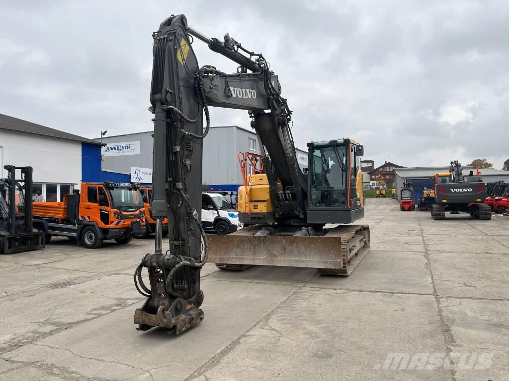 Volvo ECR235EL Bageri guseničari