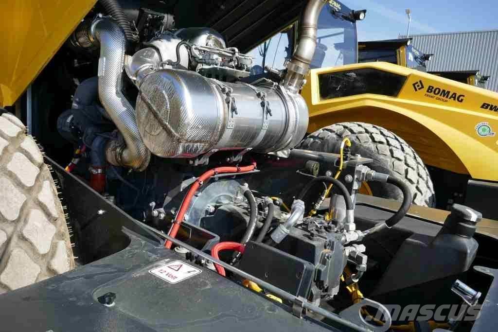 Bomag BW 213 D-5 Nabijači zemlje
