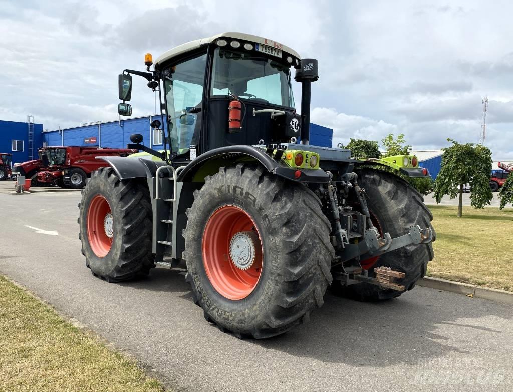 CLAAS Xerion 3800 Traktori