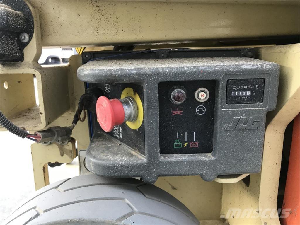 JLG 1930ES (1886) Makazaste platforme