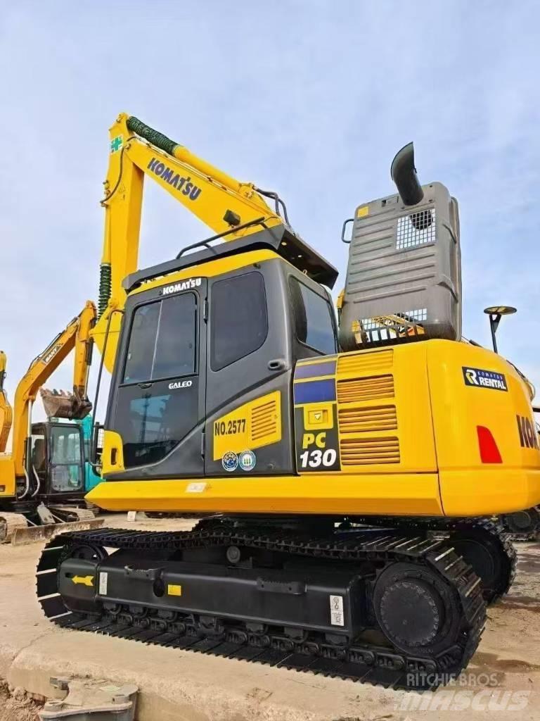 Komatsu 130-7 Bageri guseničari