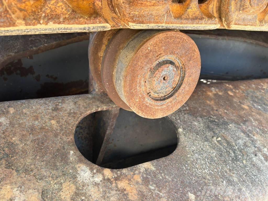 Volvo EC 290 B LC Bageri guseničari