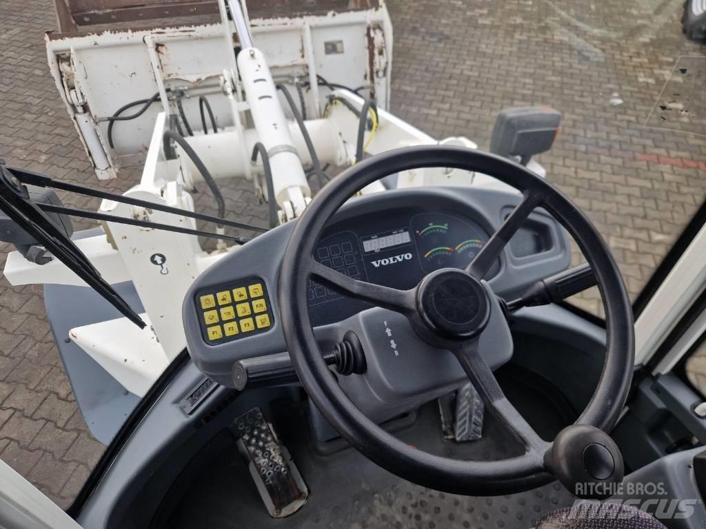Volvo L 30 B Utovarivači na točkove