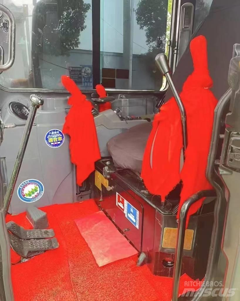 CAT 303.5 Bageri guseničari