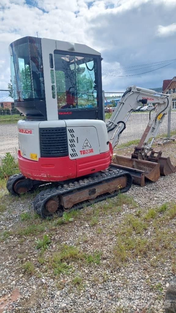 Takeuchi TB 23 R Mini bageri < 7t