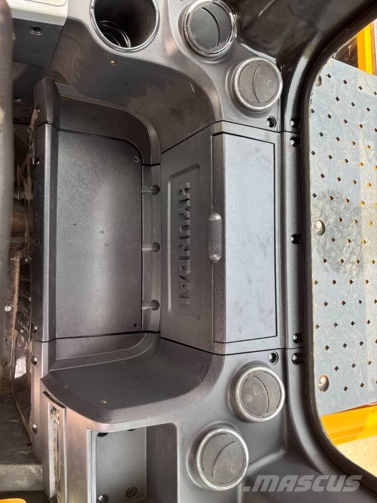Hyundai R 350LVS Bageri guseničari