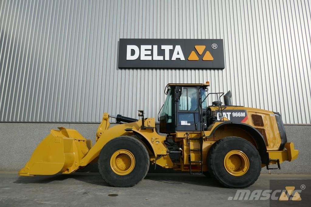 CAT 966M Utovarivači na točkove