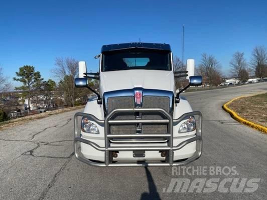 Kenworth T 680 Tegljači