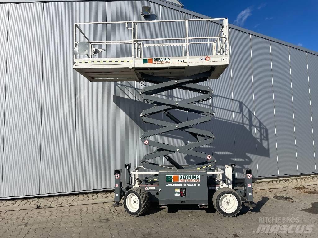 SkyJack SJ 6832 RTE Makazaste platforme